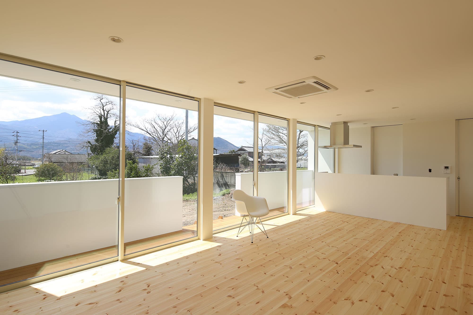 SIMPLE IS NOT SIMPLE. SIMPLE NOTE